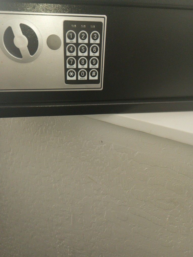 Digital/Key Pad Lock Safe