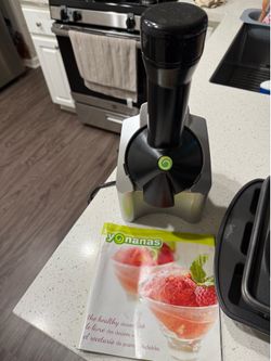 Ice cream maker
