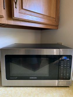 Samsung 1.1 cu ft  counter top Microwave with Grill Option
