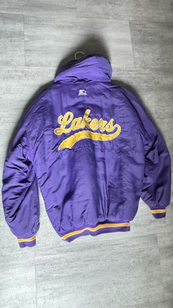 Authentic vintage Lakers Starter jacket, Size Large
