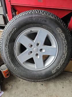 17in jeep wheel