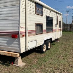 2001 Lynx RV, Good Condition