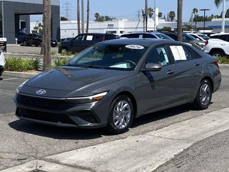 2024 Hyundai Elantra