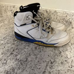 Air Jordan shoes Size 7