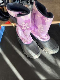 Snow Boots