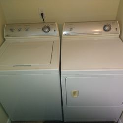 Maytag Heavy Duty Washer Dryer Combo 