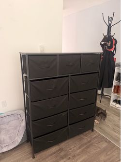 Dresser