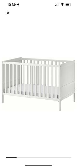 SUNDVIK    IKEA Crib 