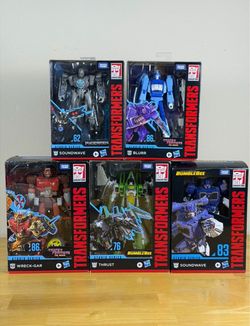 Transformers 5 figure bundle Studio Series