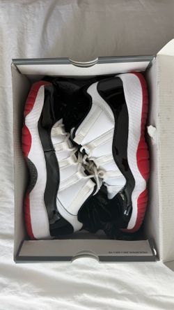 Jordan 11 Low Retro 6Y / Women 7.5