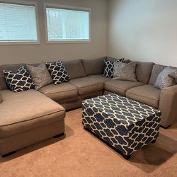 Stanton sectional w/left facing chaise