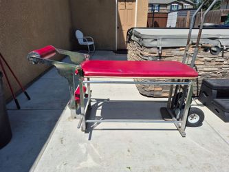 Leg bench