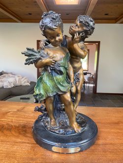 Solid Bronze statue by Moreau WHISPERING CHILDREN Signed marble base foundry stamp Paris
