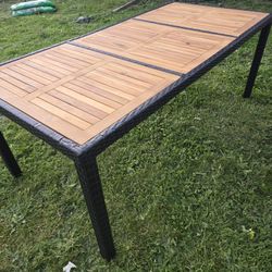 Outdoor Table 