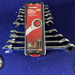 Husky Ratcheting Combination Set *MISSING ONE