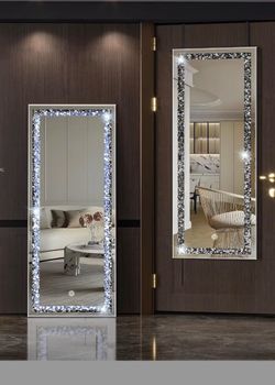 Crushed diamond mirror
