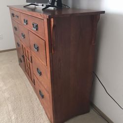 Wood dresser with mirror