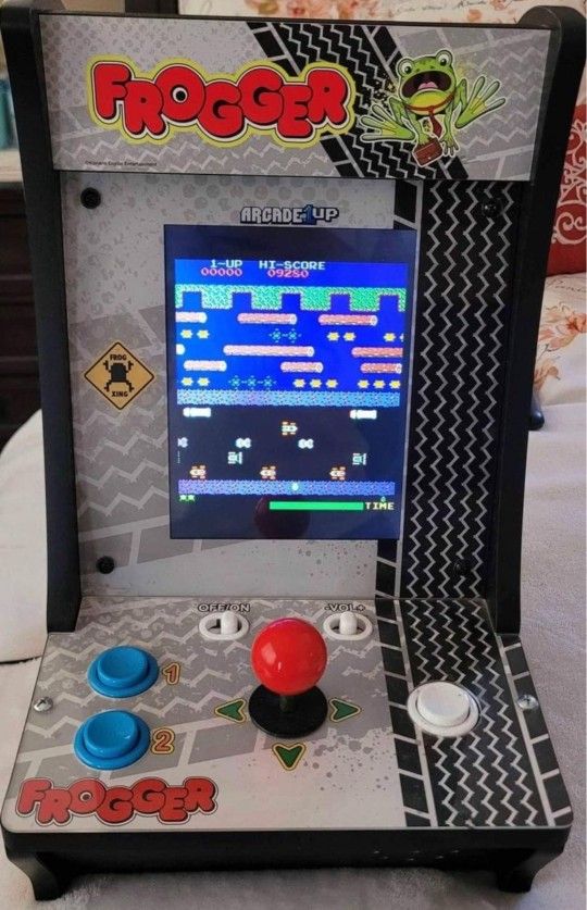 Frogger Arcade 1up