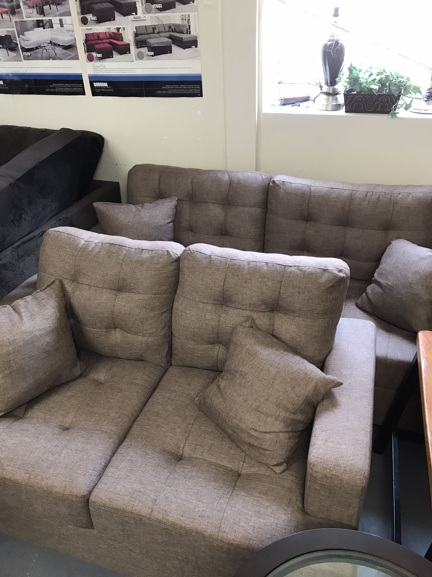 2pc Brown Sofa & Loveseat