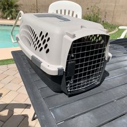 Small Dog Or Cat Crate 