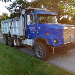 Freightliner Dump Truck 