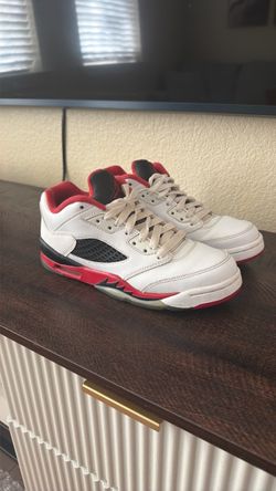 Size 5.5Y Jordan 5 Fire Reds