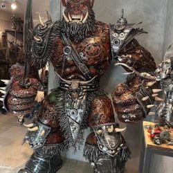 Metal Art work Hand made Metal Sculpture  Color / Metal Color coated