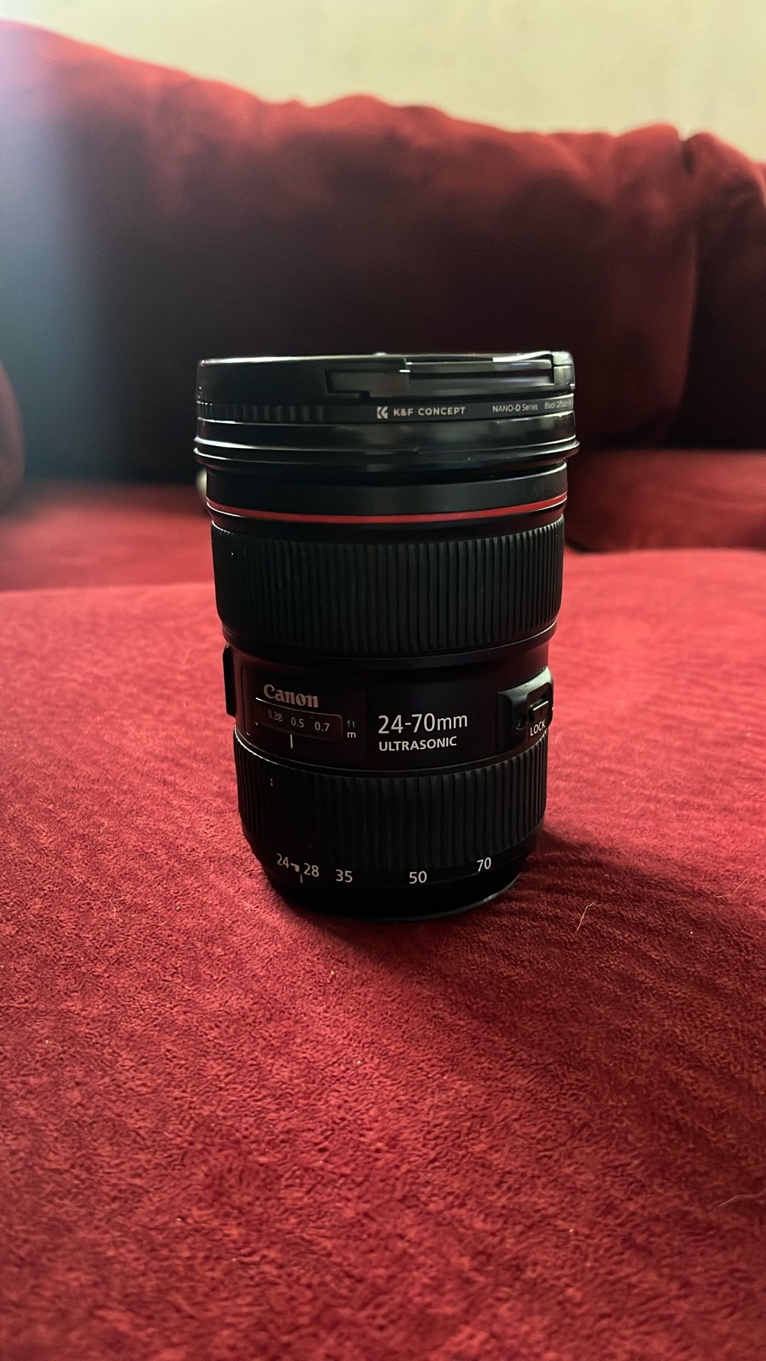 Canon Lens 24-70mm 2.8 EF