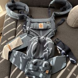 Ergobaby Omni Classic (formerly OMNI 360) 7-45 Pounds