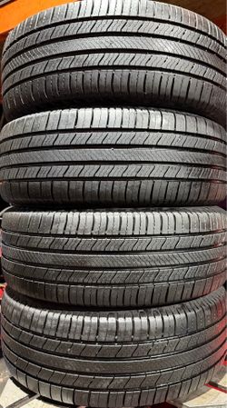 215/55R17 MICHELIN DEFENDER 2 #A5B0430
