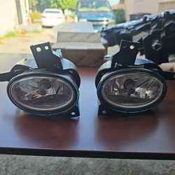 2017 TO 2019 HONDA CR-V / 2016 - 2018 HR-V LEFT DRIVER SIDE RIGHT PASSENGER SIDE FOG LIGHTS ASSEMBLY 33900-TLA-A21 OEN USED