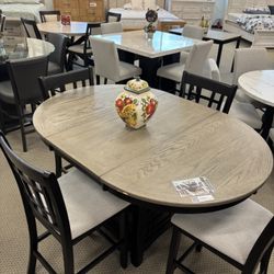 5pc Dining Room Table Set 