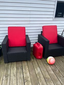 Wicker chairs