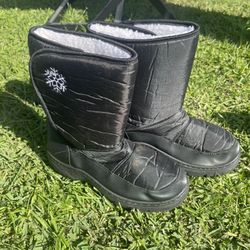 3 Pairs Women Snow Boots Size 9