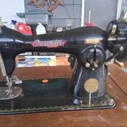 Antique In Cabinet Leg Press Sewing Machine