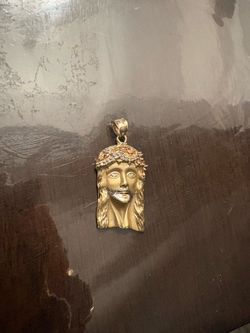 14K Jesus Christ Pendant