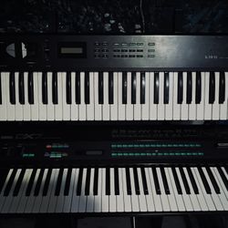 Kawaii Digital Synth ( One “ c# “key is stuck but Everything works)