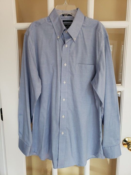 Saddlebred Light Blue Wrinkle Free Dress Shirt Size: 15.5 34/35