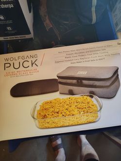 Wolfgang Puck 3.6-Qt Glass Baker with Carry Bag