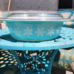 Mid-century Casserole Dish