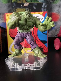 MARVEL UNIVERSE HULK SERIES 1 2009 13 GREEN ACTION FIGURE
