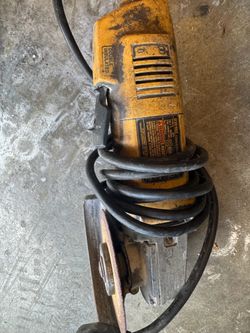 DeWalt DW402 Angle Grinder (4-1/2")