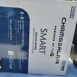 Garage Door Opener CHAMBERLAIN