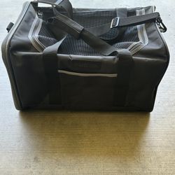 Sherpa Dog And Cat Carrier 