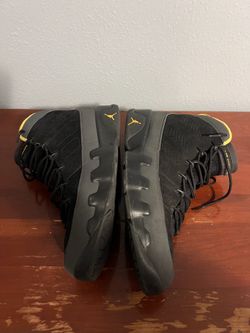Air Jordan 9 Retro University Gold