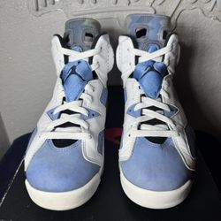 Jordan 6 UNV SIZE 8.5 Men 