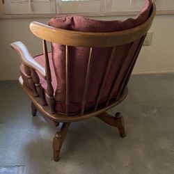 Early American Solid Maple Swivel Rocking Chair