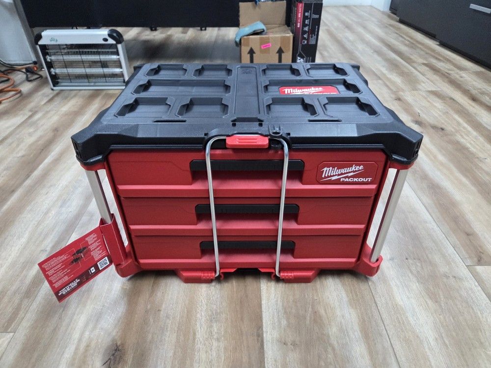 NEW Milwaukee Packout 3 Drawer With Dividers Tool Box