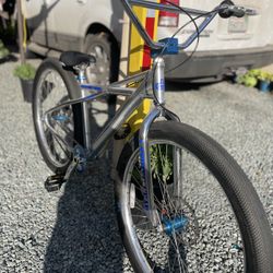 2019 SE Monster Quad 