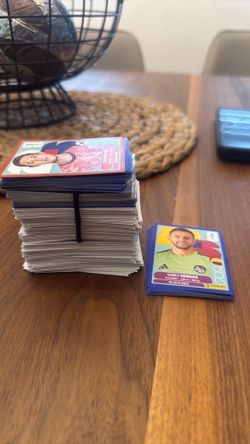 Vendo y cambio Panini